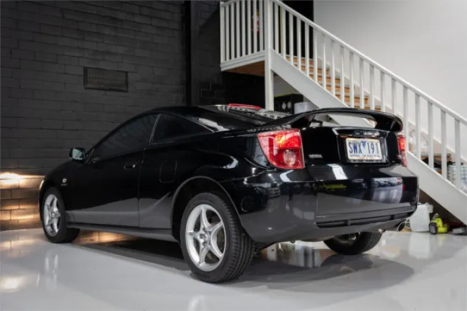 2004 TOYOTA CELICA — photo