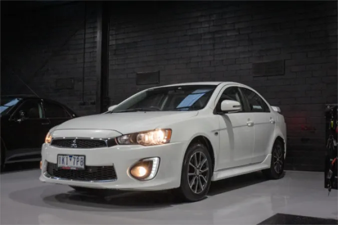 2016 MITSUBISHI LANCER — photo