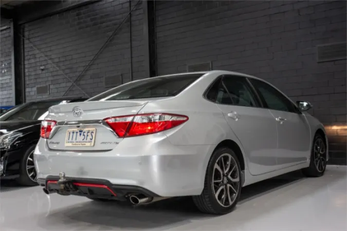 2016 TOYOTA CAMRY — photo