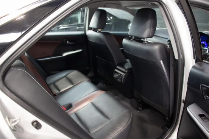 2016 TOYOTA CAMRY — photo