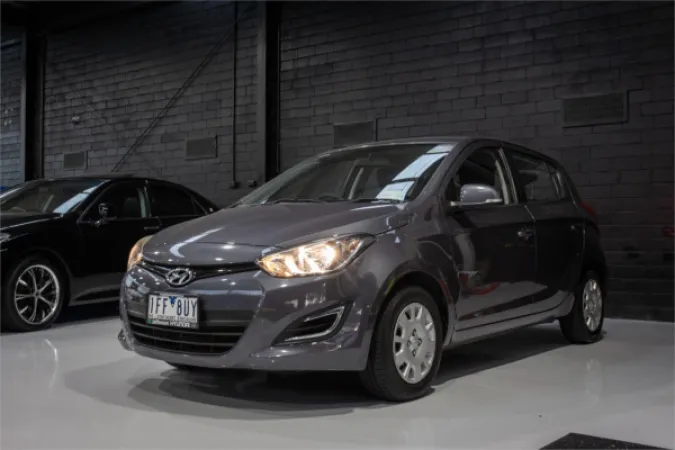 2015 HYUNDAI i20 — photo