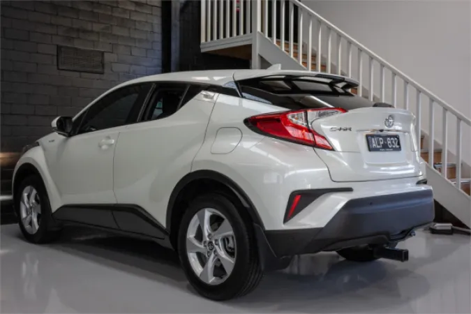 2016 TOYOTA C-HR — photo