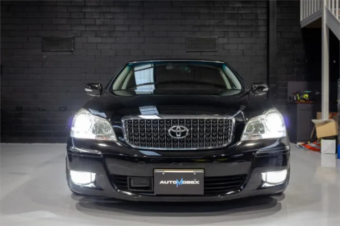 2007 TOYOTA CROWN — photo