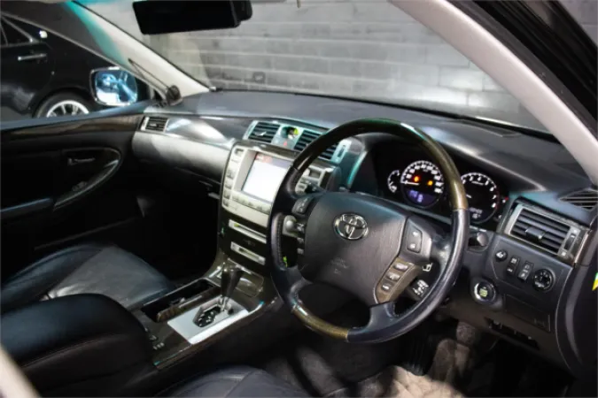 2007 TOYOTA CROWN — photo