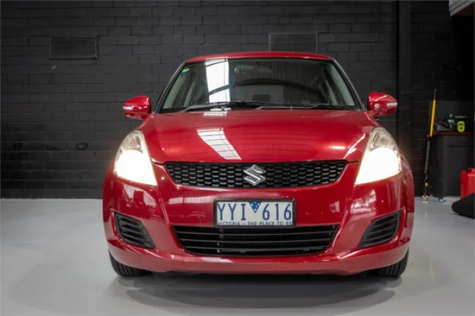 2012 SUZUKI SWIFT — photo