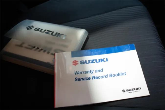 2012 SUZUKI SWIFT — photo