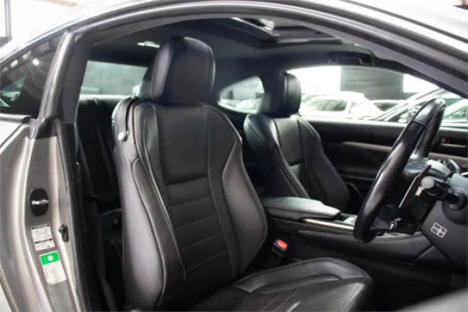 2015 LEXUS RC300h — photo