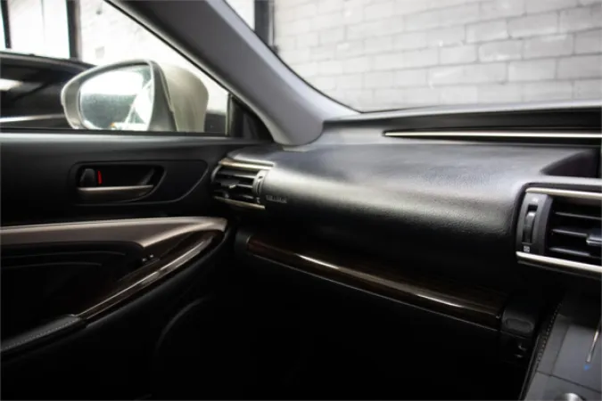 2015 LEXUS RC300h — photo