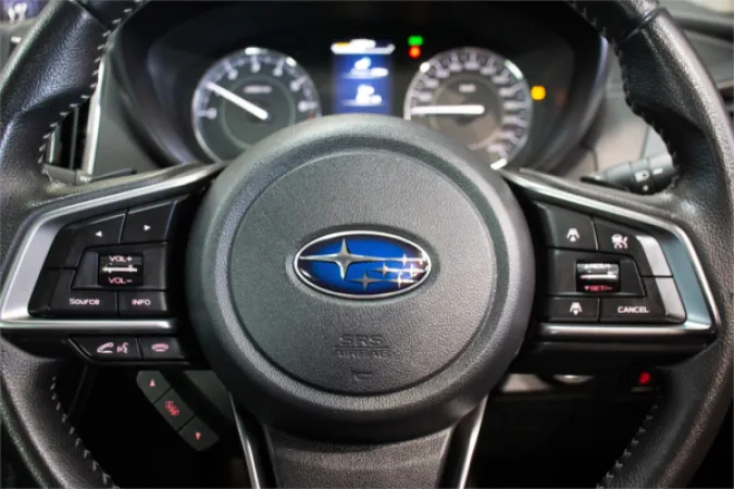 2016 SUBARU IMPREZA — photo