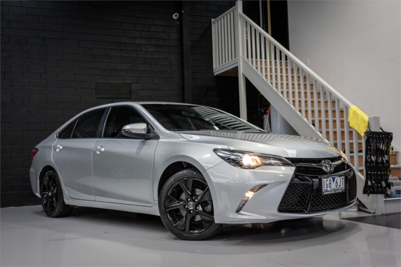 2015 TOYOTA CAMRY — photo