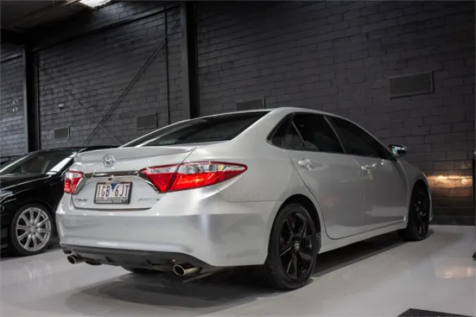 2015 TOYOTA CAMRY — photo