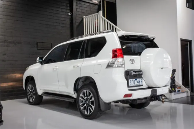 2009 TOYOTA LANDCRUISER — photo