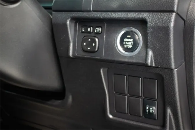 2009 TOYOTA LANDCRUISER — photo