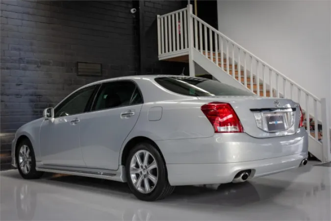 2009 TOYOTA CROWN — photo