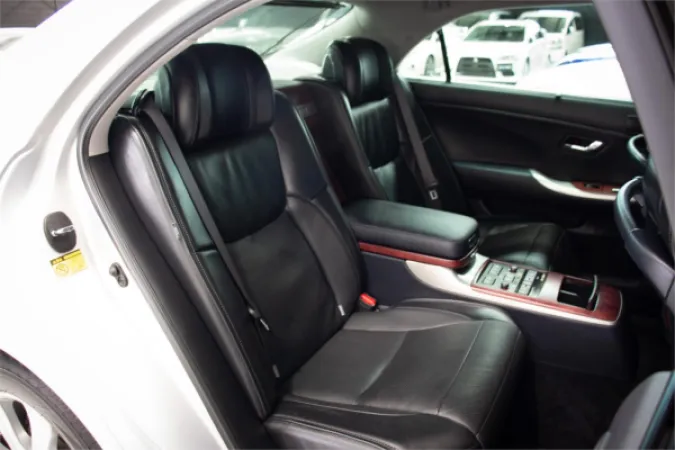 2009 TOYOTA CROWN — photo