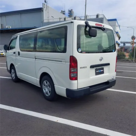 2020 TOYOTA HIACE — photo