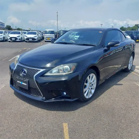 2010 LEXUS IS350C — photo