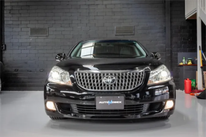 2009 TOYOTA CROWN — photo