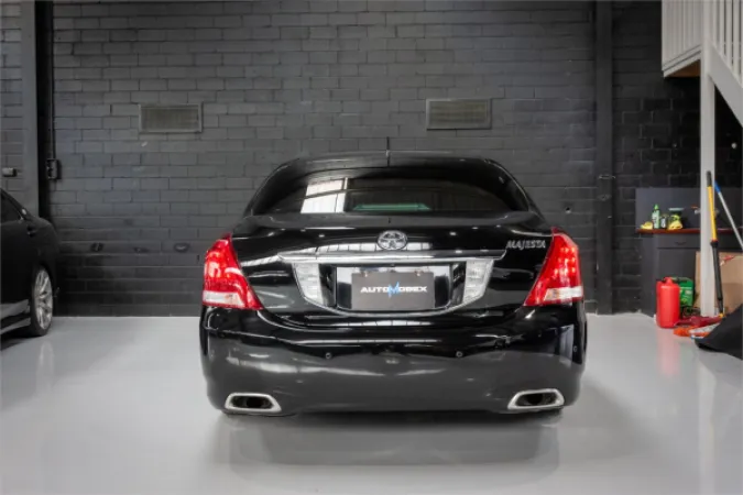 2009 TOYOTA CROWN — photo