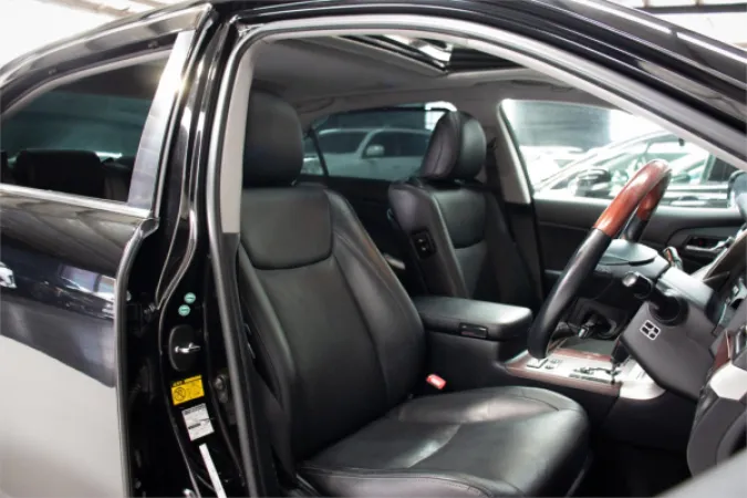 2009 TOYOTA CROWN — photo