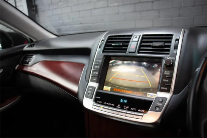 2009 TOYOTA CROWN — photo