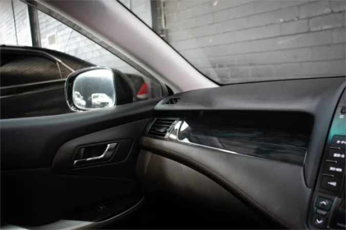 2010 TOYOTA CROWN — photo