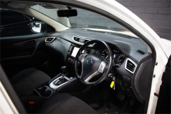 2014 NISSAN QASHQAI — photo