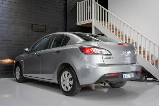 2009 MAZDA MAZDA3 — photo