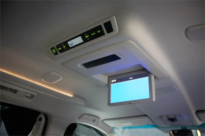 2009 TOYOTA VELLFIRE — photo
