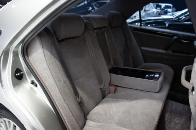 2000 TOYOTA CROWN — photo