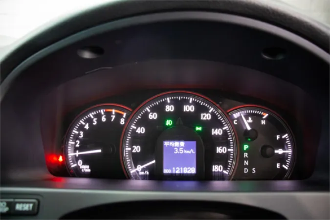 2011 TOYOTA CROWN — photo