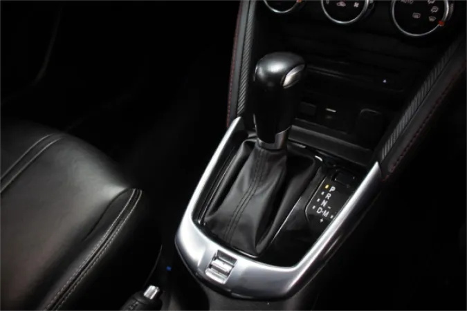 2016 MAZDA MAZDA2 — photo