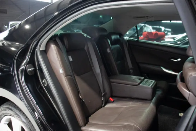 2009 TOYOTA CROWN — photo