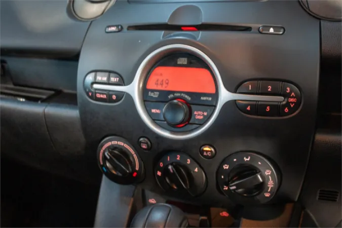 2008 MAZDA MAZDA2 — photo