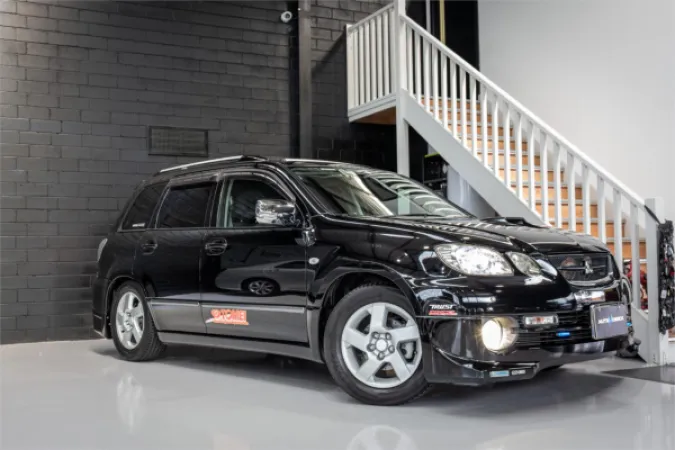 2003 MITSUBISHI Airtrek for sale in Melbourne