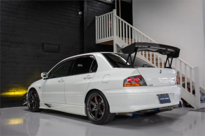 2003 MITSUBISHI LANCER — photo