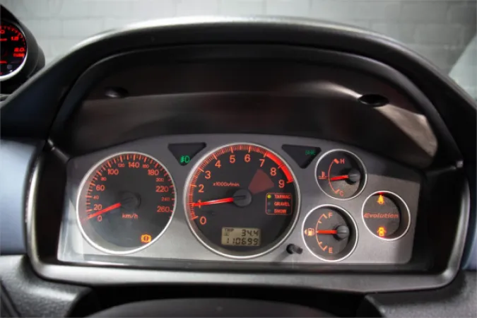 2003 MITSUBISHI LANCER — photo