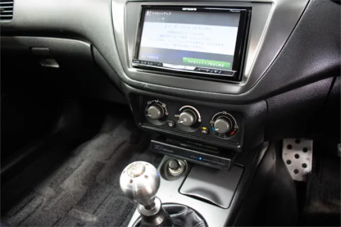 2003 MITSUBISHI LANCER — photo