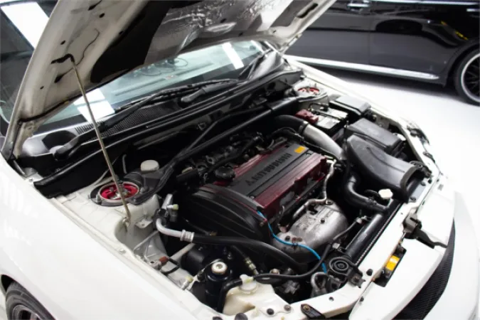 2003 MITSUBISHI LANCER — photo