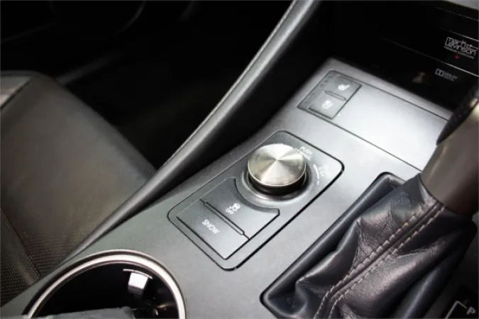 2015 LEXUS RC350 — photo