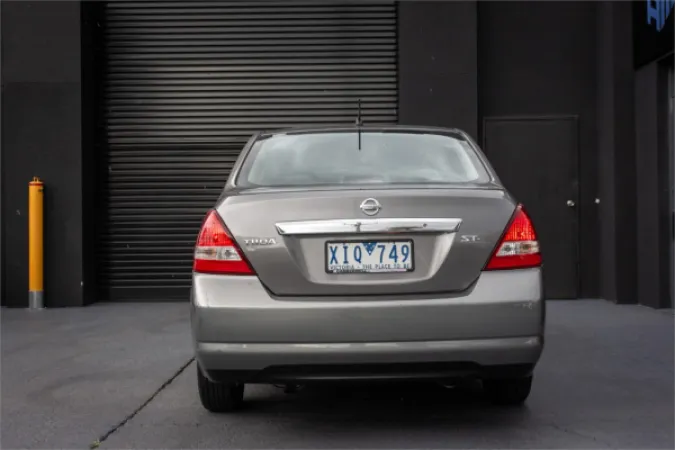 2009 NISSAN TIIDA — photo