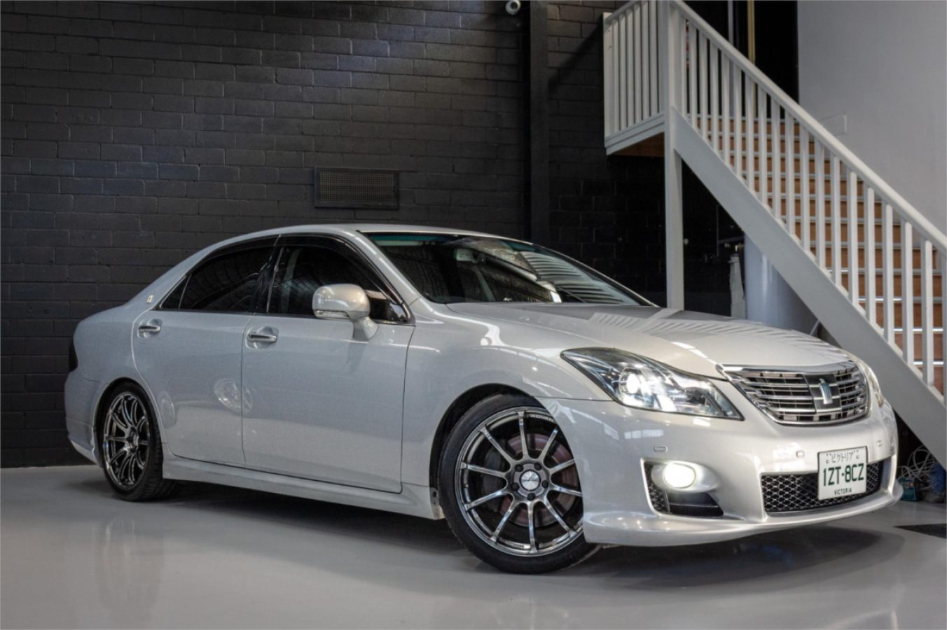 2008 TOYOTA CROWN — photo
