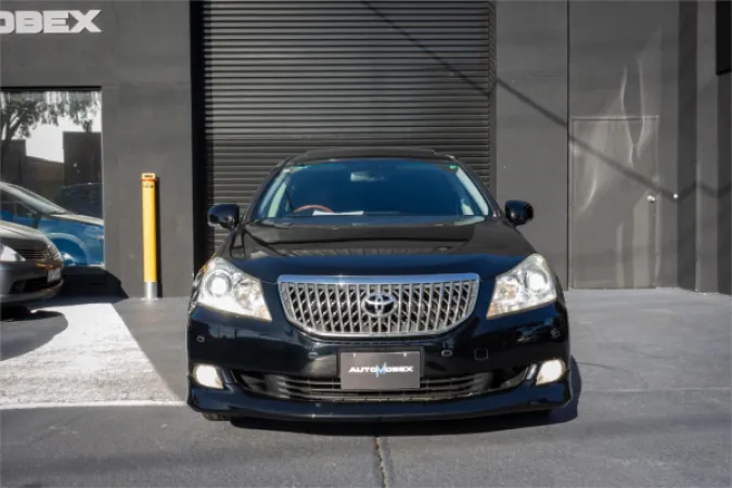 2009 TOYOTA CROWN — photo