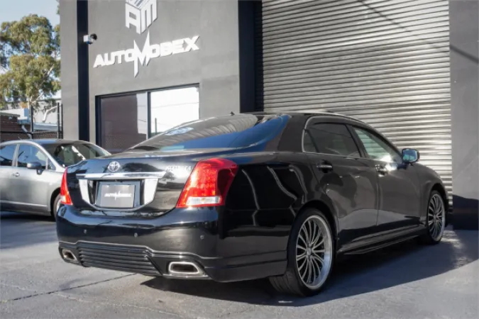 2009 TOYOTA CROWN — photo