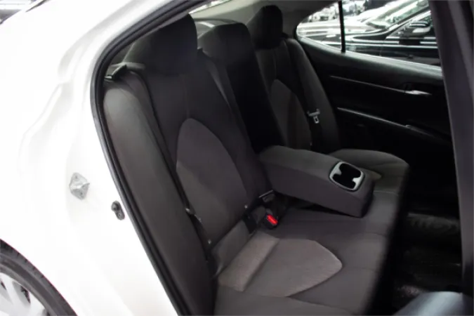 2019 TOYOTA CAMRY — photo