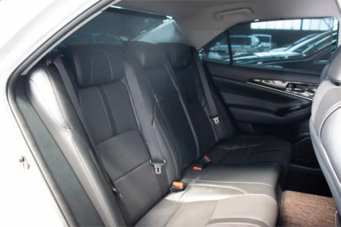 2016 TOYOTA CROWN — photo