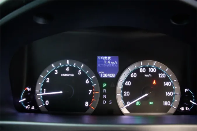 2012 TOYOTA CROWN — photo