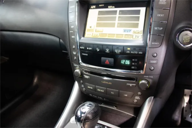 2010 LEXUS IS350 — photo