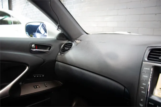 2010 LEXUS IS350 — photo