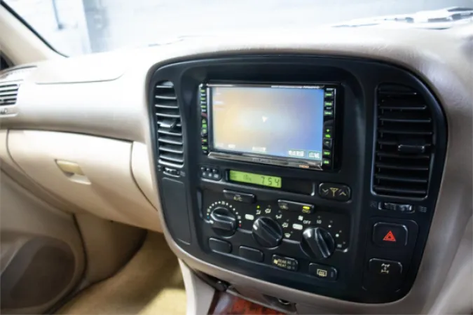 1999 TOYOTA LANDCRUISER — photo